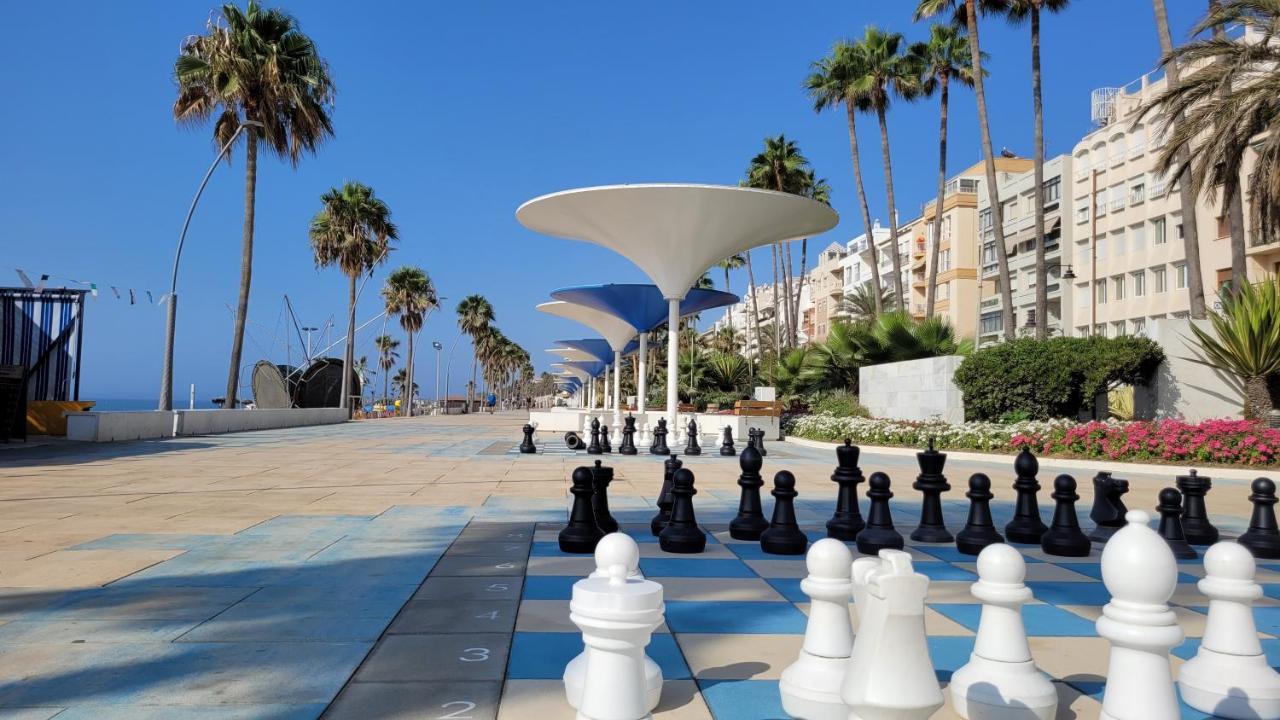 Free Parking, 40 Meters From The Beach, Wi-Fi, Ac Эстепона Экстерьер фото
